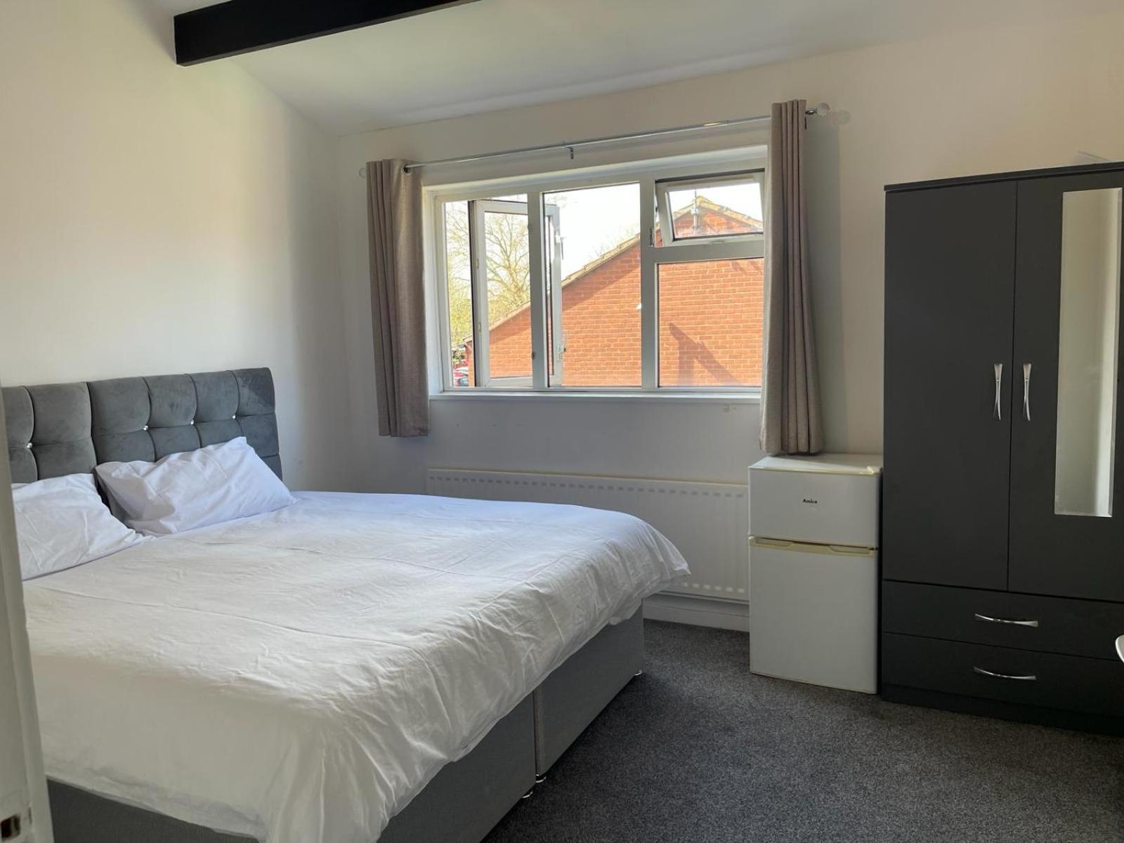 Homestays-Close To Coventry City And University I Free Parking I Wi-Fi エクステリア 写真