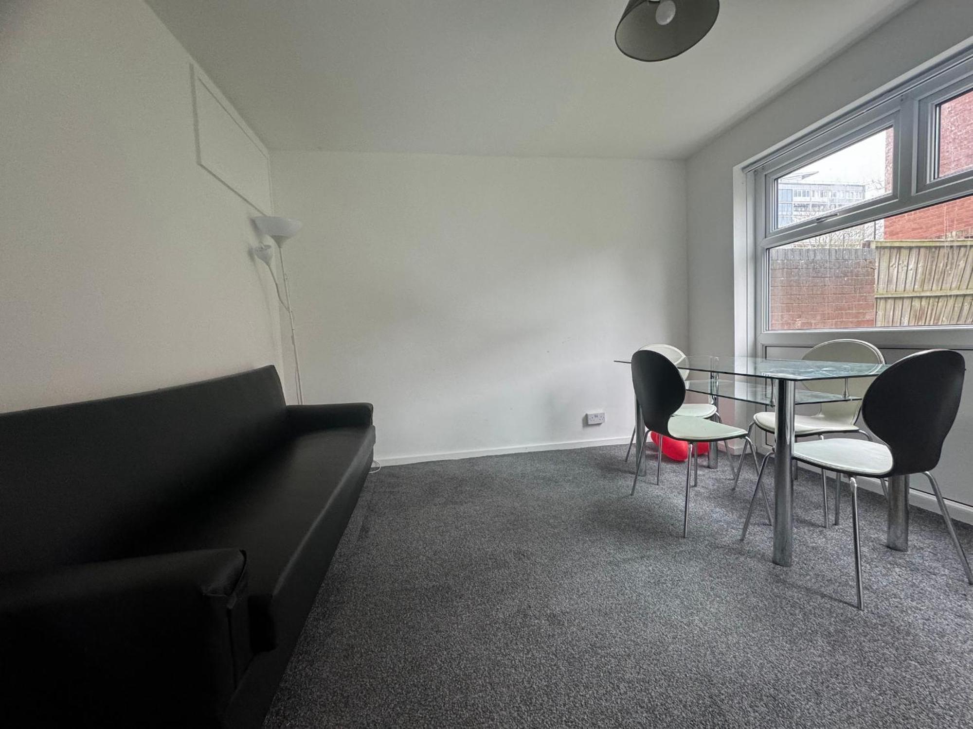 Homestays-Close To Coventry City And University I Free Parking I Wi-Fi エクステリア 写真